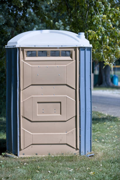 Best Porta potty cleaning services  in Wollochet, WA